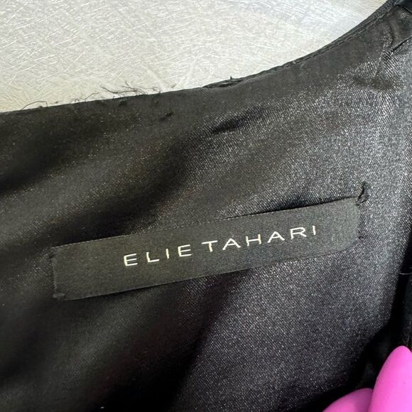 Elie Tahari Wool Blend Belted Sheath Little Black Dress 6 - Picture 3 of 8